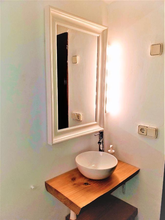 Large Apartment With Large And Sunny Terrace - Garden & Outdoor Gym , Alicante Center المظهر الخارجي الصورة